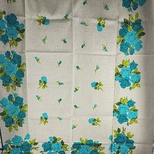 Vintage Floral Blue Linen Tablecloth 52x68